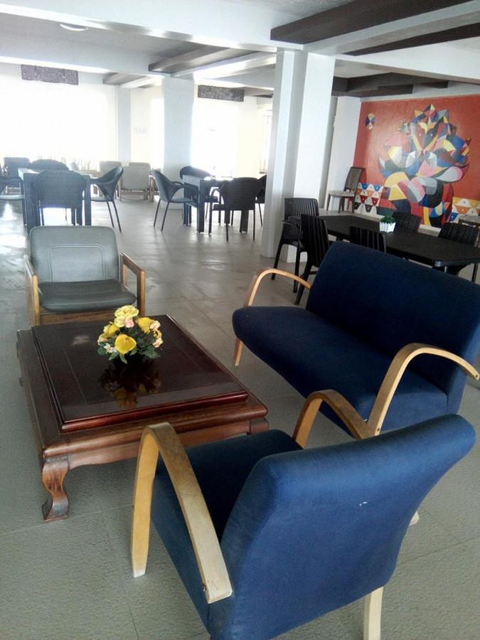 Miami Heat Beach Resort Morong  Bagian luar foto